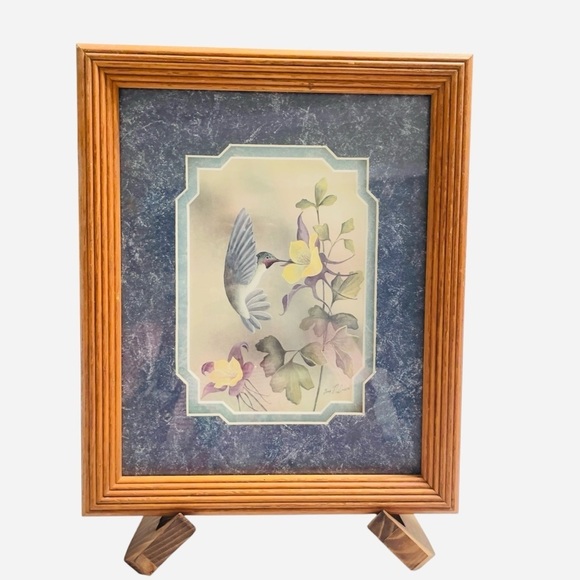 Vintage Framed Hummingbird Floral
Prints - Set of 2 - Wooden Frame 11.5” x 9.5” - Picture 2 of 8